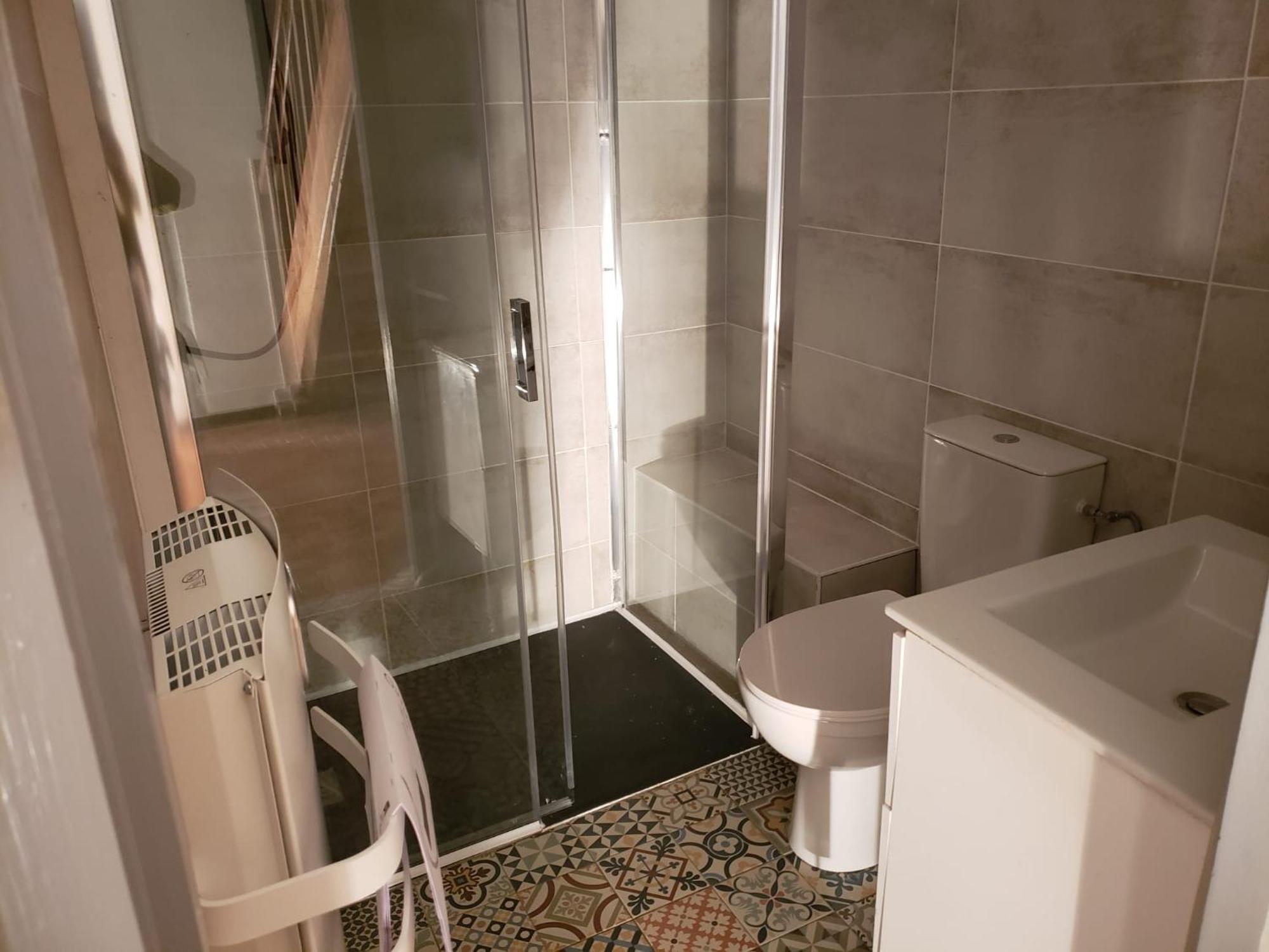 Chambres Meublees Et Spacieuses LʼIsle-Jourdain エクステリア 写真